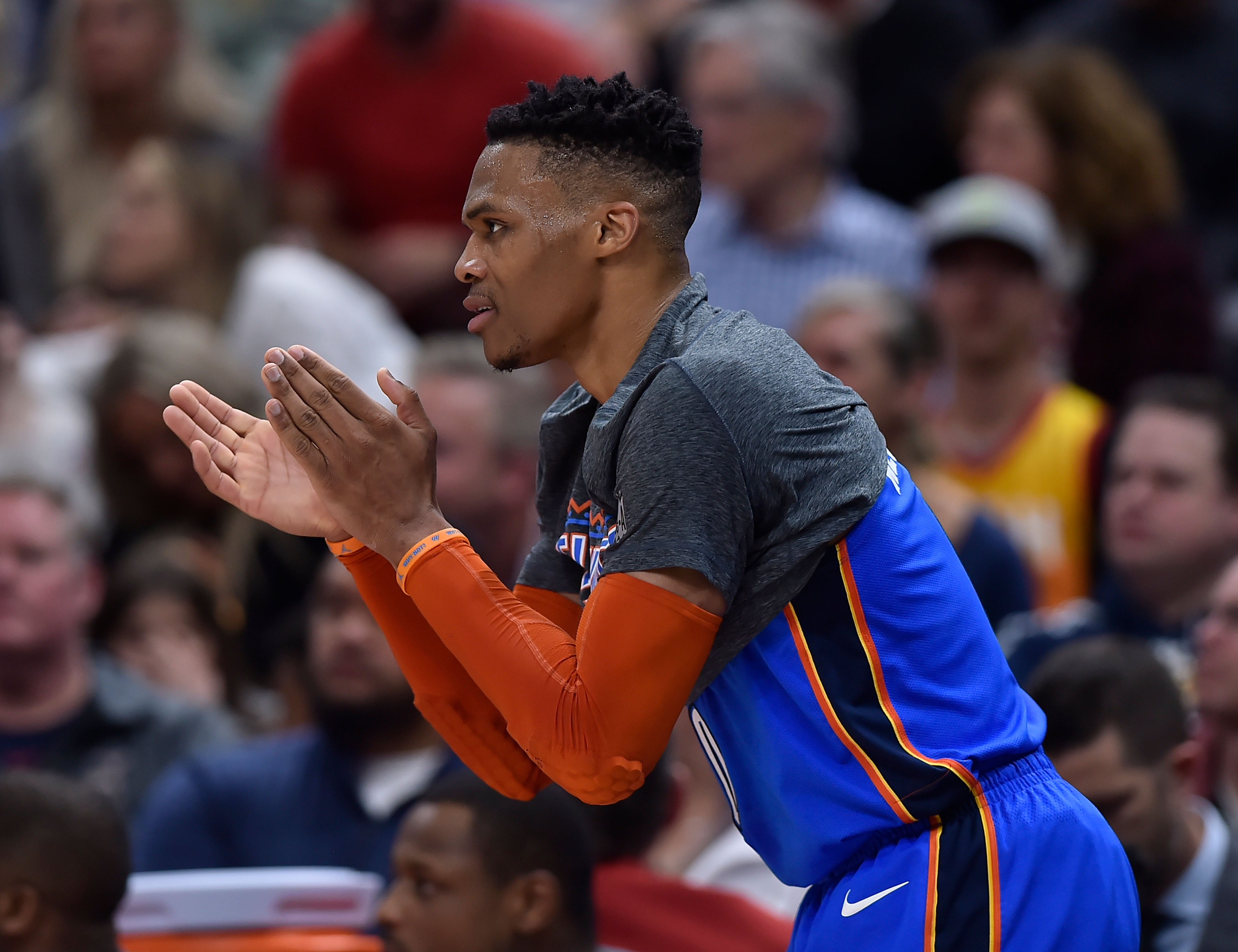 同联赛中灵 同联赛中灵