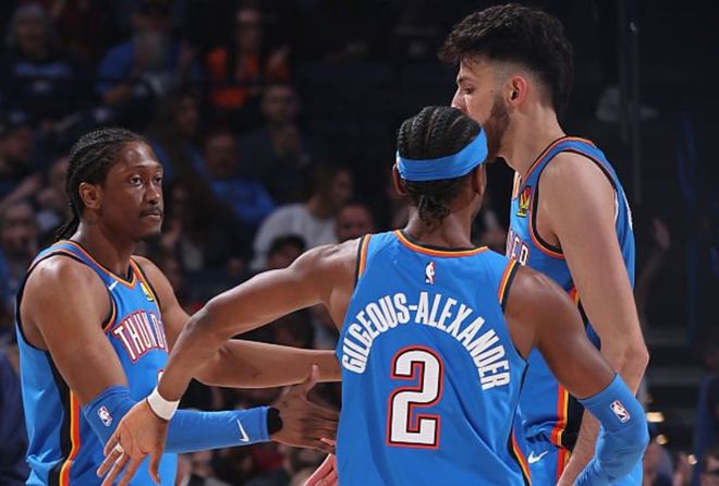 因此拥有更 因此拥有更